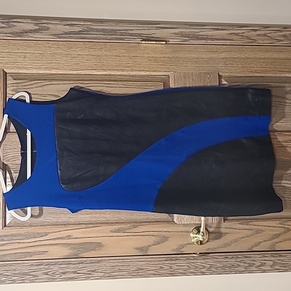 Ronni Nicole Blue and Black Midi Dress